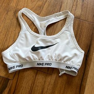 Nike Pro Dri Fit Kids Girls Medium M Sports Bra Training White Black Logo